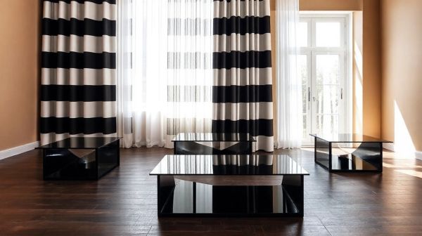 Top 5 tables basses noires pour une déco élégante